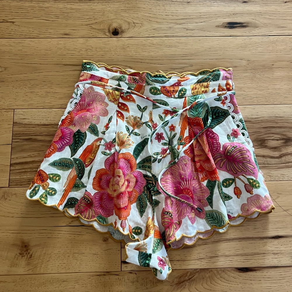FARM RIO colorful euroflax premium linen shorts like new Small